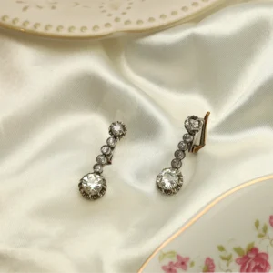 Pareja de Pendientes Art Déco Colgantes Diamantes