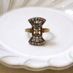 Anillo Art Déco Reloj de arena