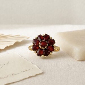 Sortija Flor de Granates