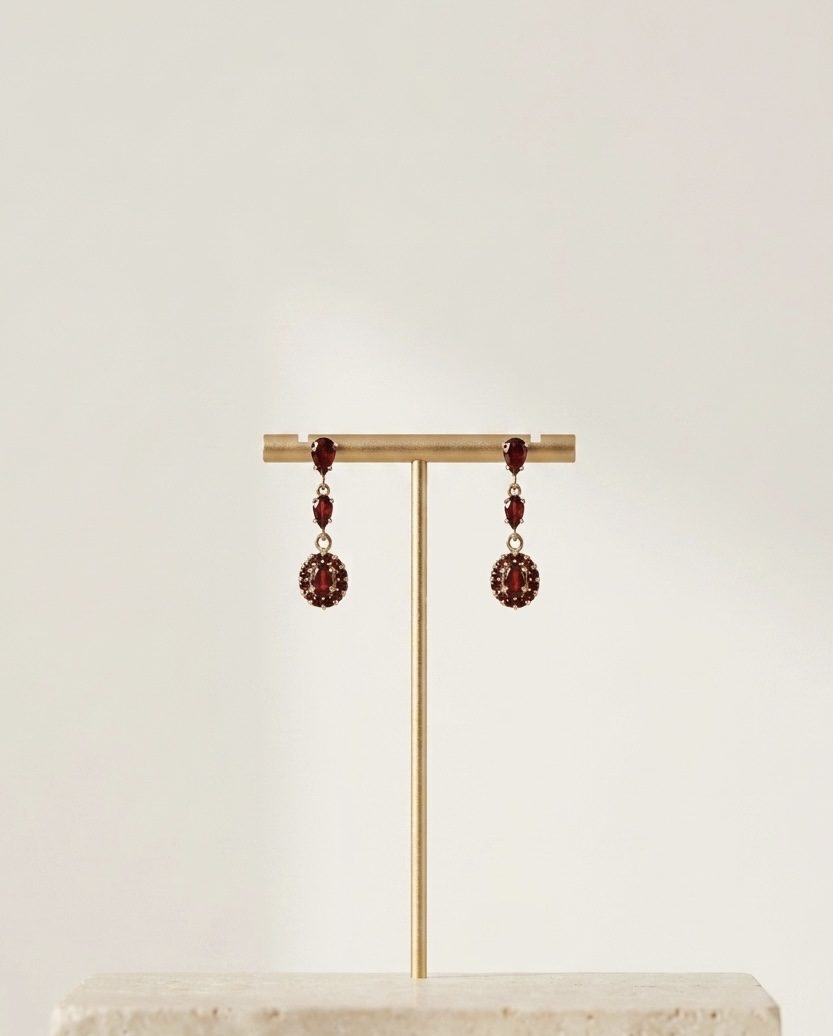 Pendientes Colgantes con Granates - Imagen 2